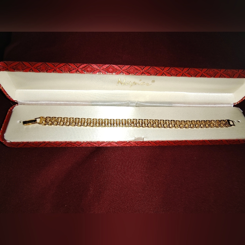 Golden bracelet